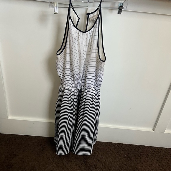 Banana Republic size 6 dress - Picture 1 of 4